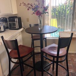 3 chair high top table