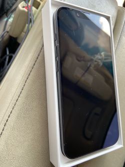iPhone 16e unlocked