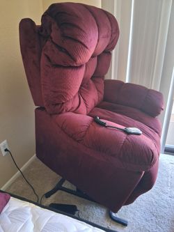 Electric lift recliner