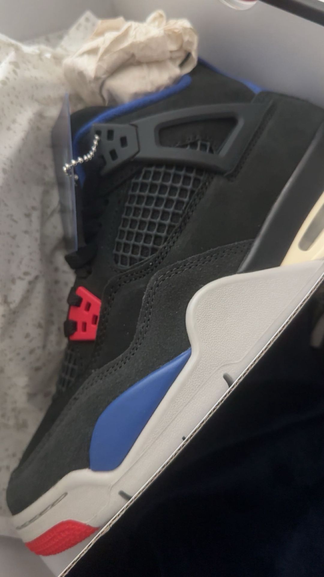 Jordan 4 Retro Rare Air 6.5 Boys