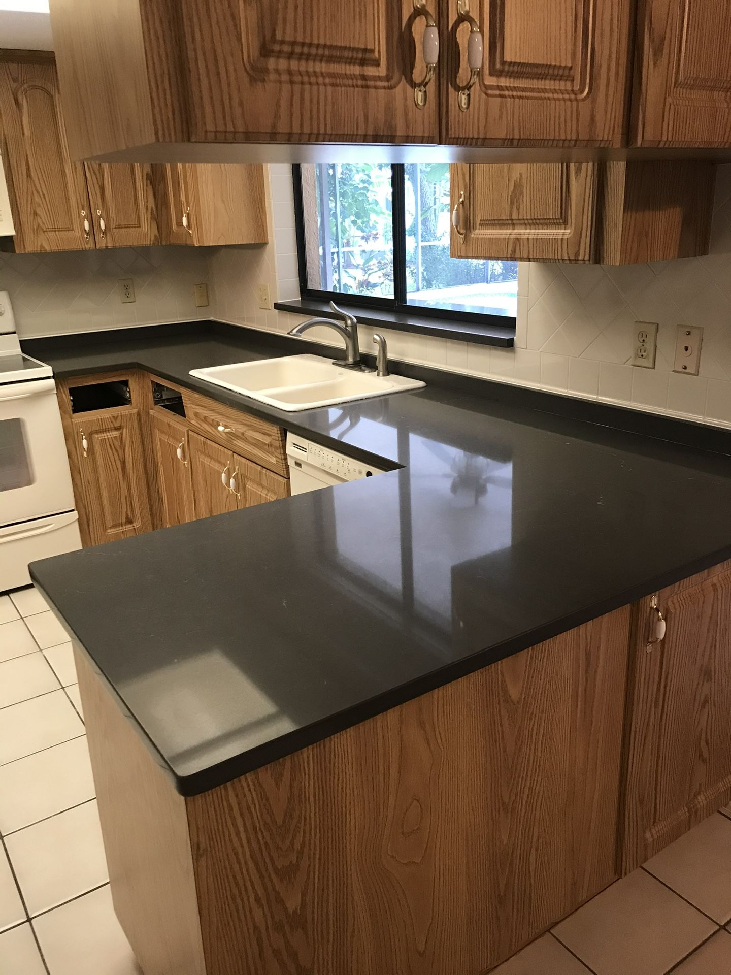 Granite&Quartz Countertops !! for Sale in St. Petersburg, FL - OfferUp