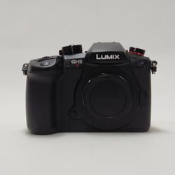 Panasonic Lumix DC-GH5M2 20.3MP Mirrorless Camera