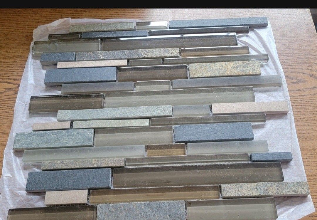 Overstocked/ discontinued Mosaic tiles, Premium Grade... for $2.99/sqf
