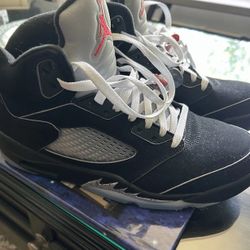 Jordan 5 Metallic 
