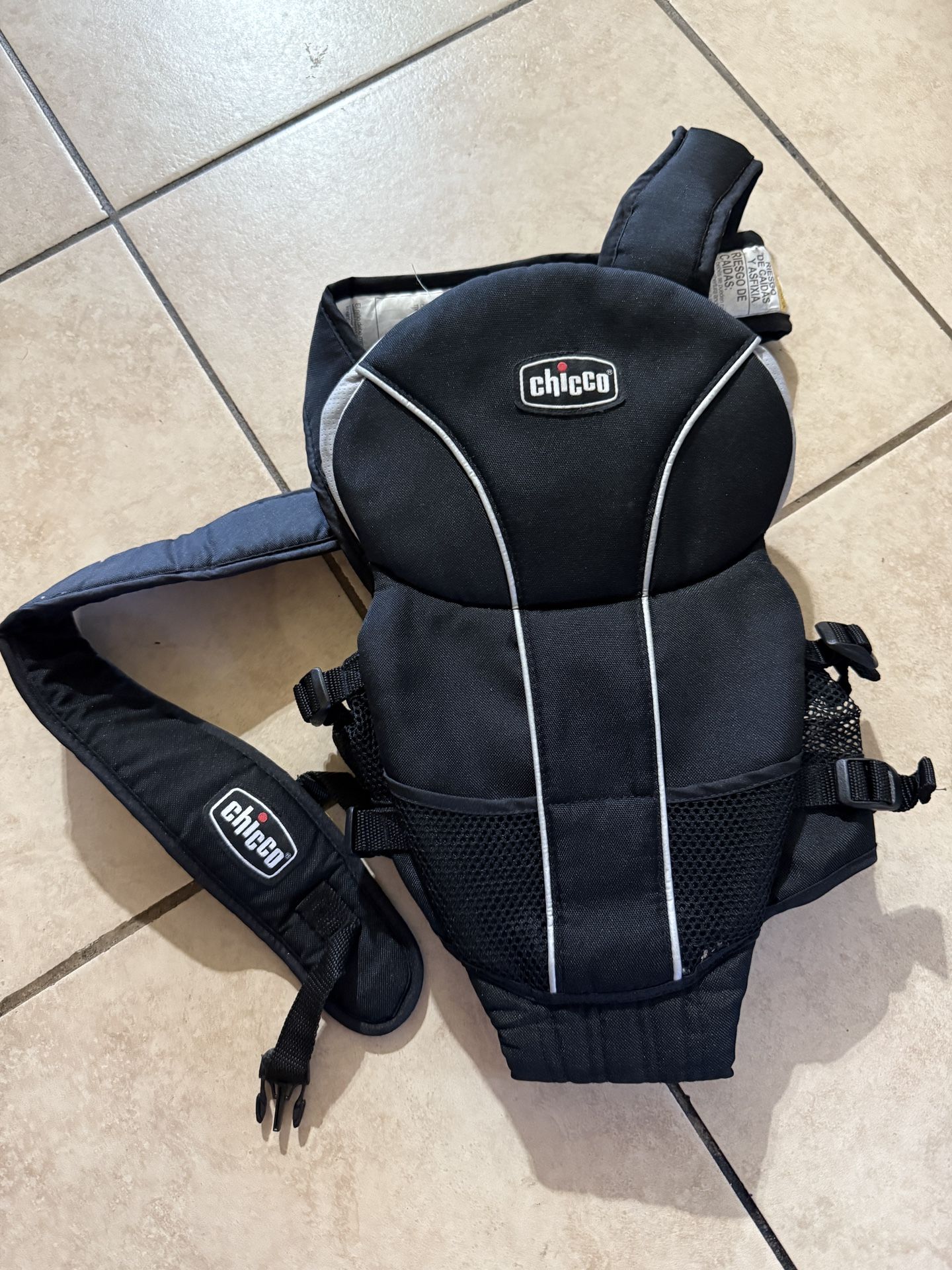 Chicco Baby Carrier Up To 25lbs