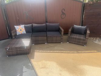 Outdoor furniture set