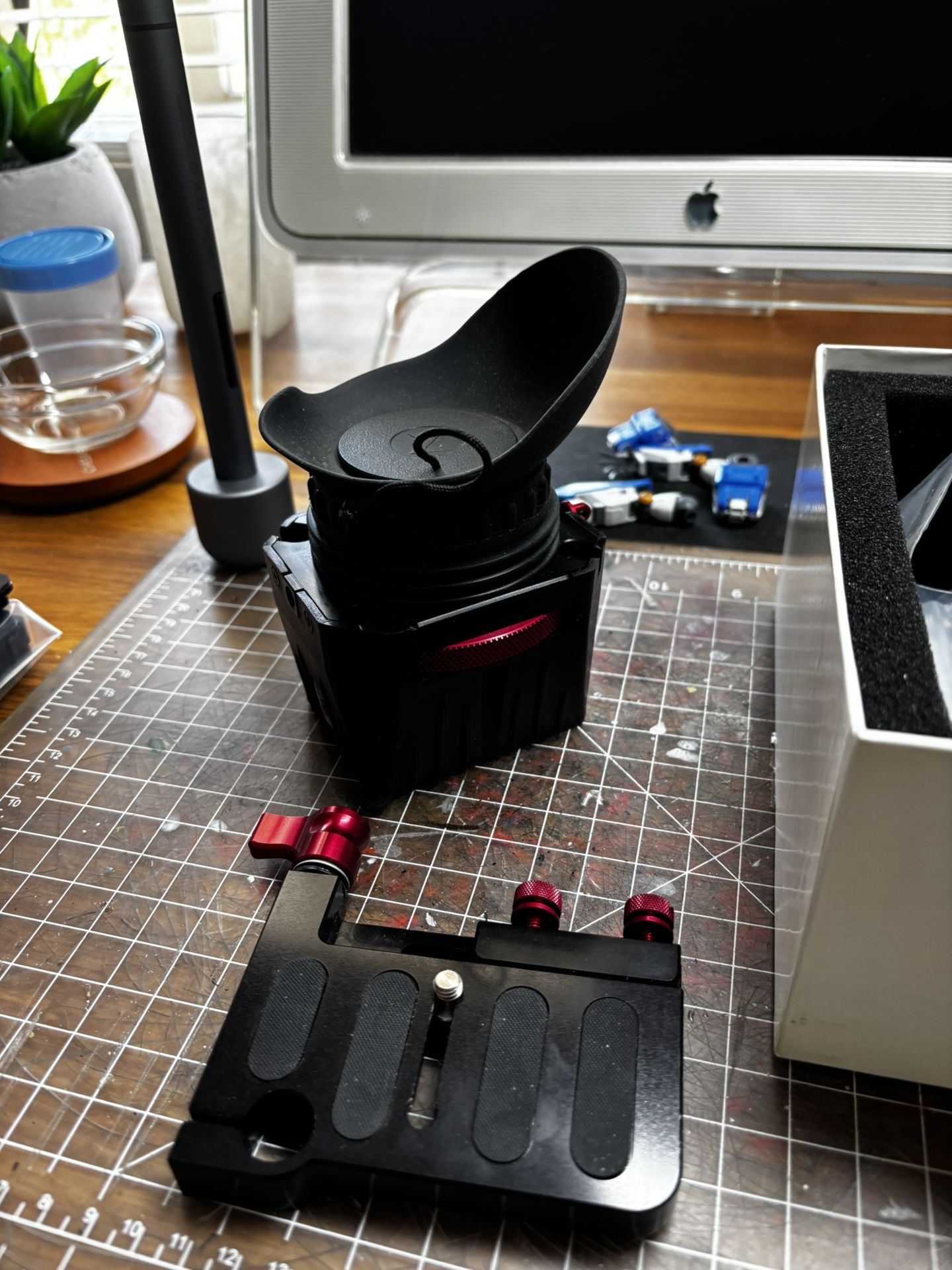 Optical Viewfinder For DSLR Cameras
