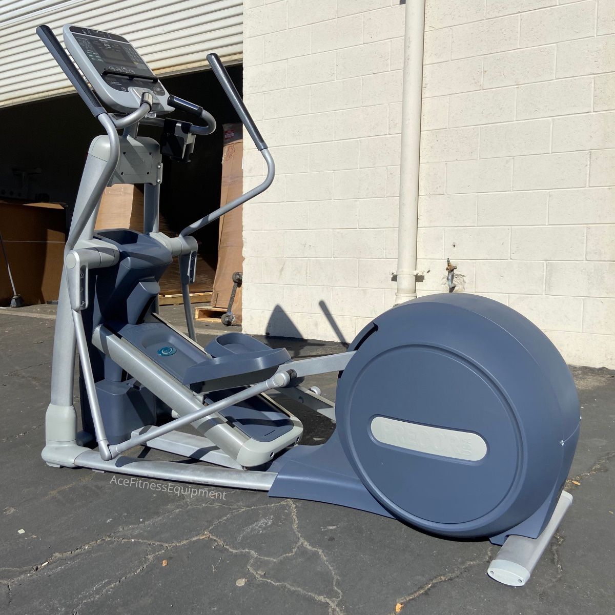 Precor Elliptical 576i EFX Crosstrainer