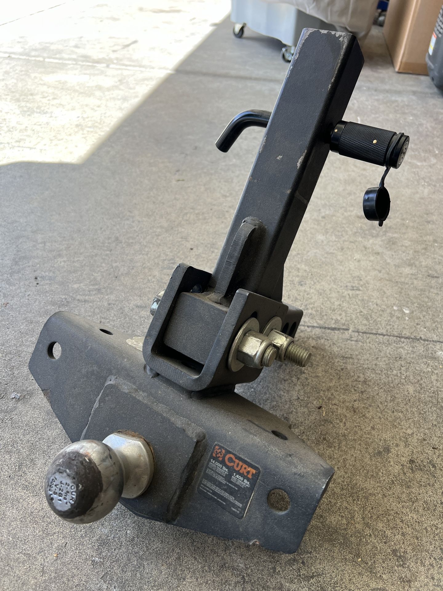 Kurt Adjustable Drop Hitch for Sale in Las Vegas, NV OfferUp