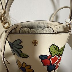 Tory Burch Mini Bucket Bag