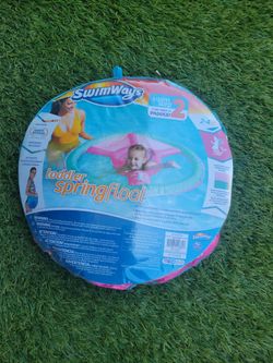 New toddlers spring float by swimways