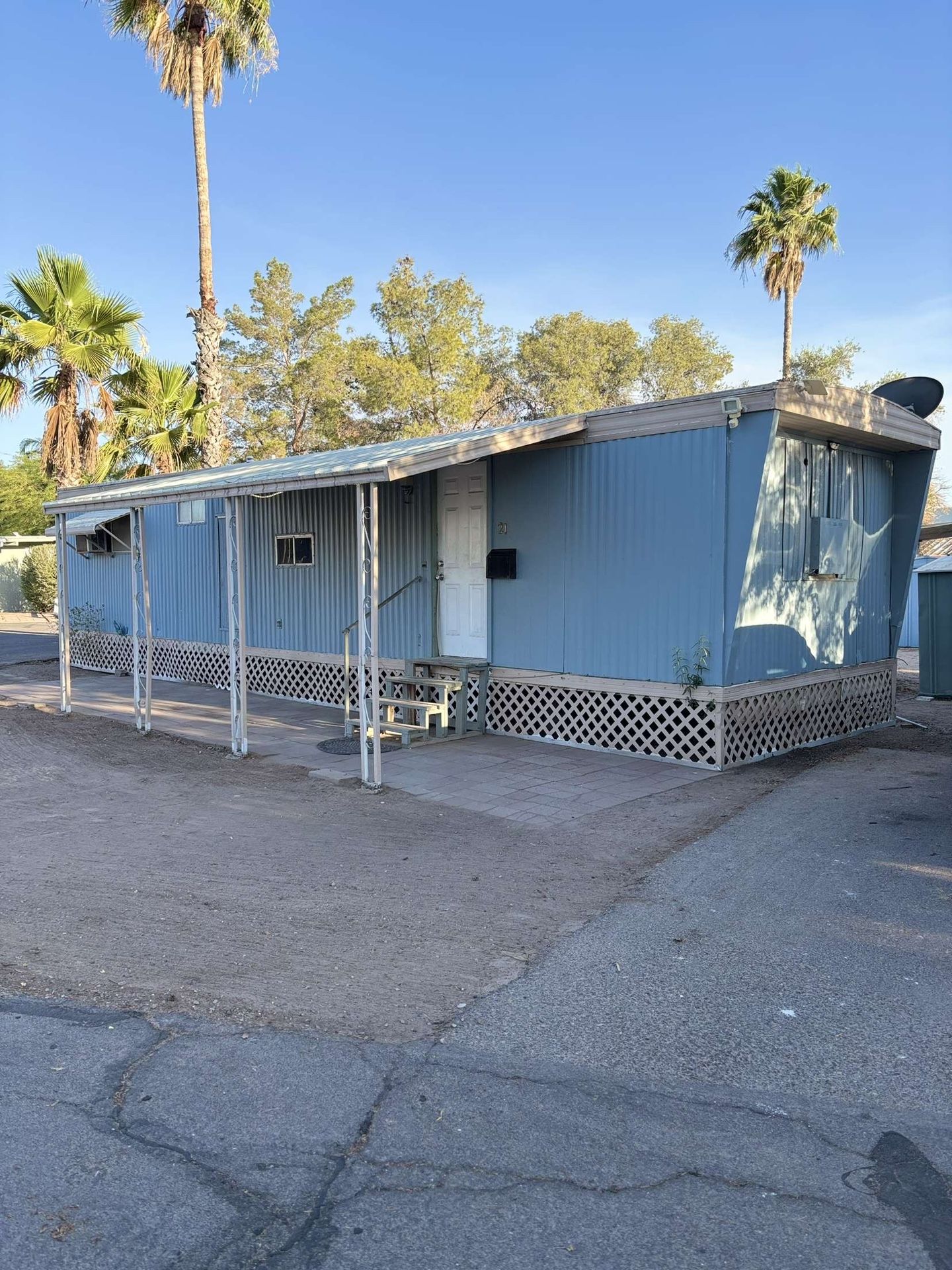 1 bed 1 bath Mobile home