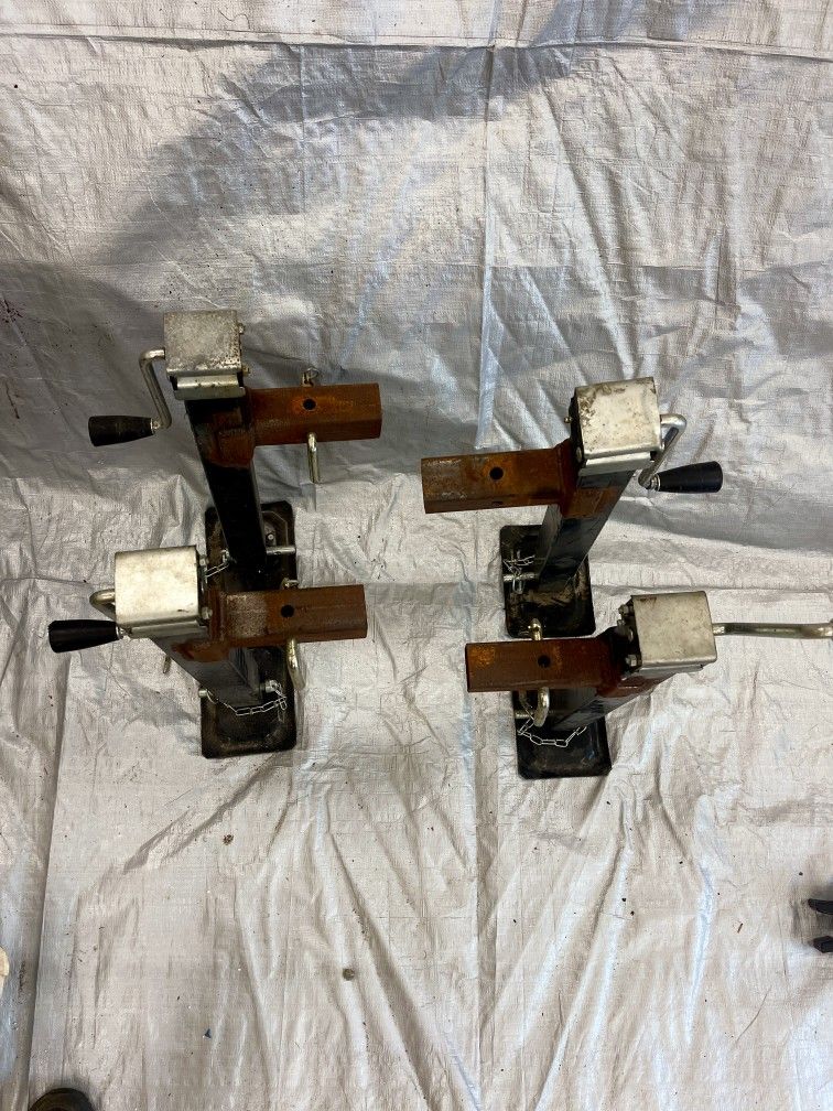 Set of 4 Heavy Duty Crank Leveling Jacks – Built to Handle the Tough Stuff