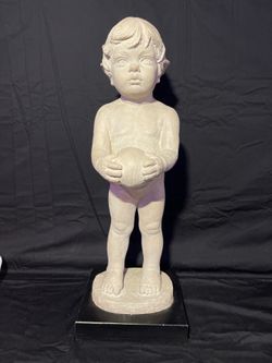 Vintage 1981 Austin Productions plaster sculpture