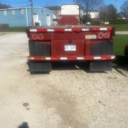2000 Great Dane Flat Bed For Sale