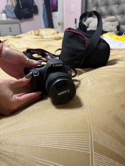 Canon EOS 2000D DSLR