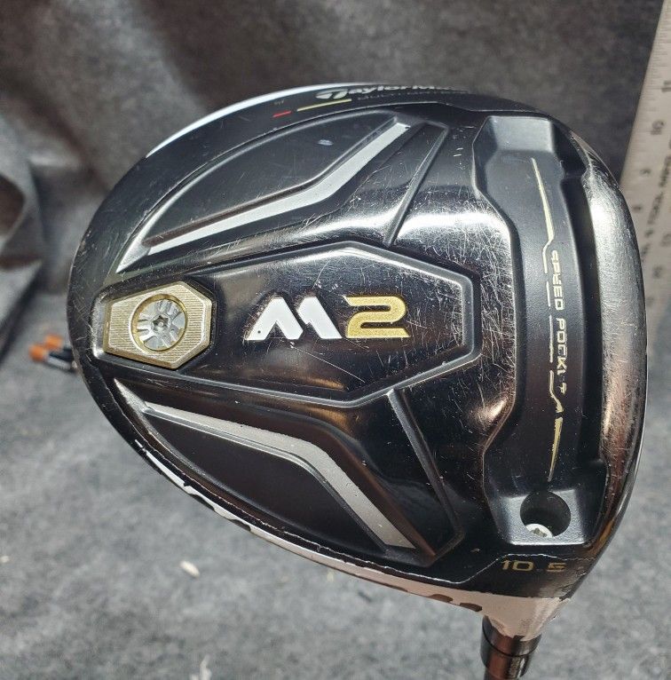 Talormade M2 Driver Right Hand 10.5 Fujikura 65 Gram Regular Flex Graphite Shaft