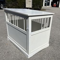 White Wooden Dog Crate Furniture Kennel Cage! Some wear see pics. Sturdy.  24x36x29.5in
