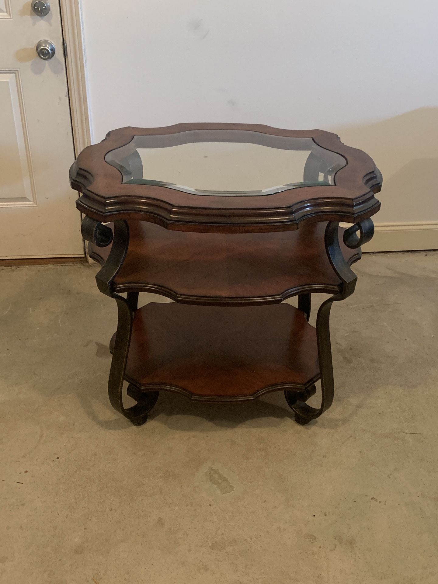 End tables (group)