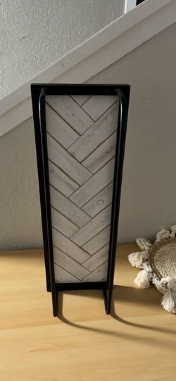 Towel rack