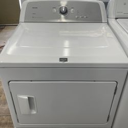 Maytag Bravos Gas Dryer In Excellent Condition 
