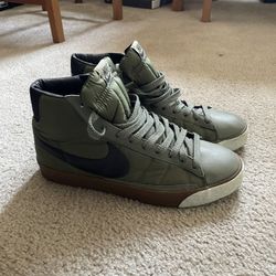 Nike Blazer