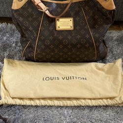 Louis Vuitton Galleria GM