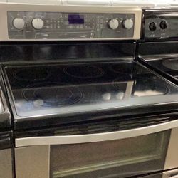 Whirlpool Double Oven Stove Used