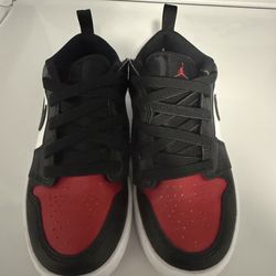 Boy’s Jordan’s size 13c