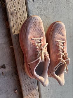 Women hoka