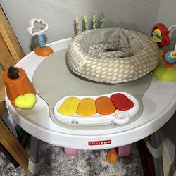 Baby activity center