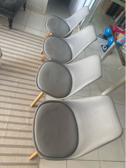 Dining chairs set of 4