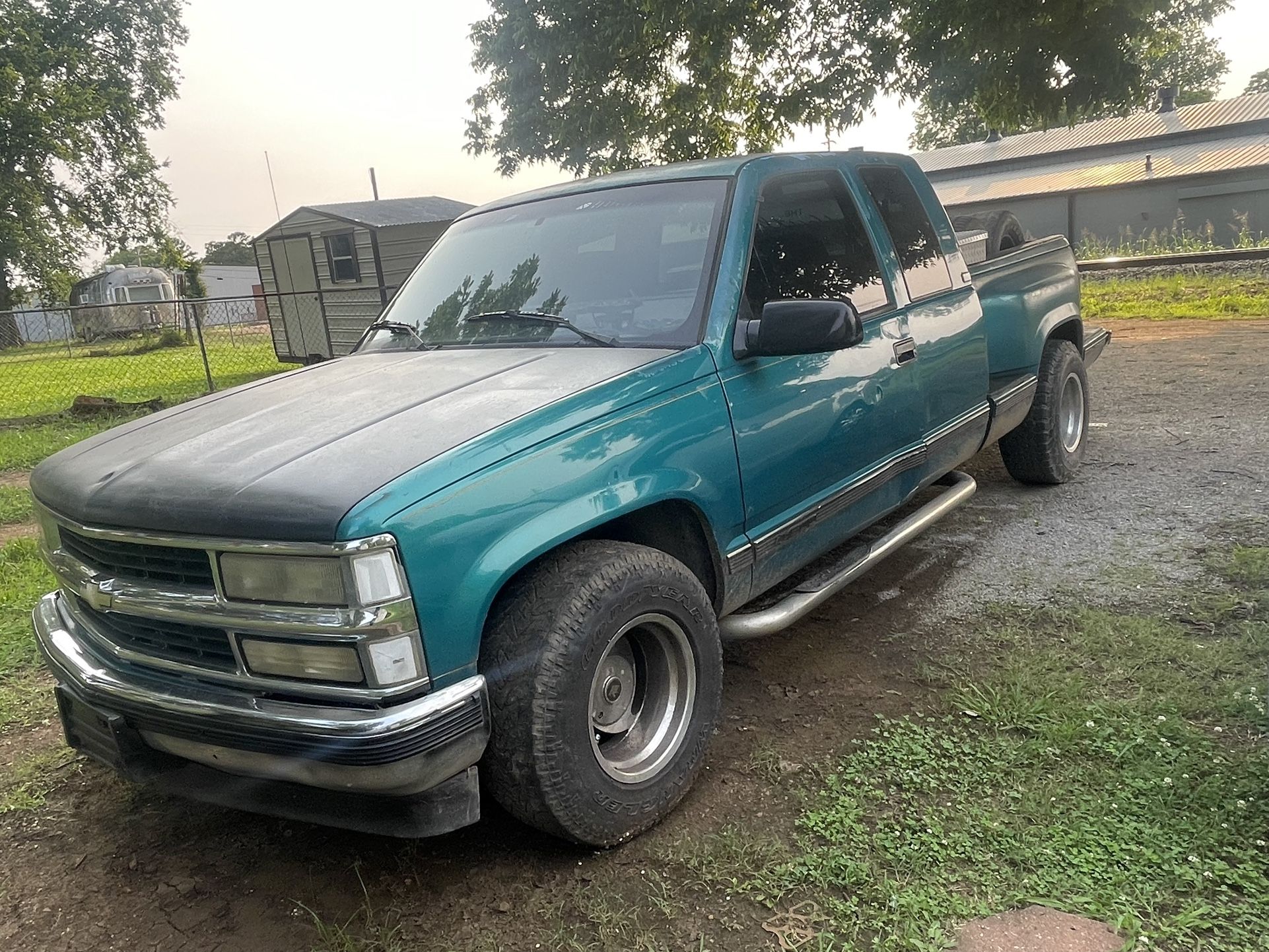 1994 Chevrolet 3500 Regular Cab & Chassis