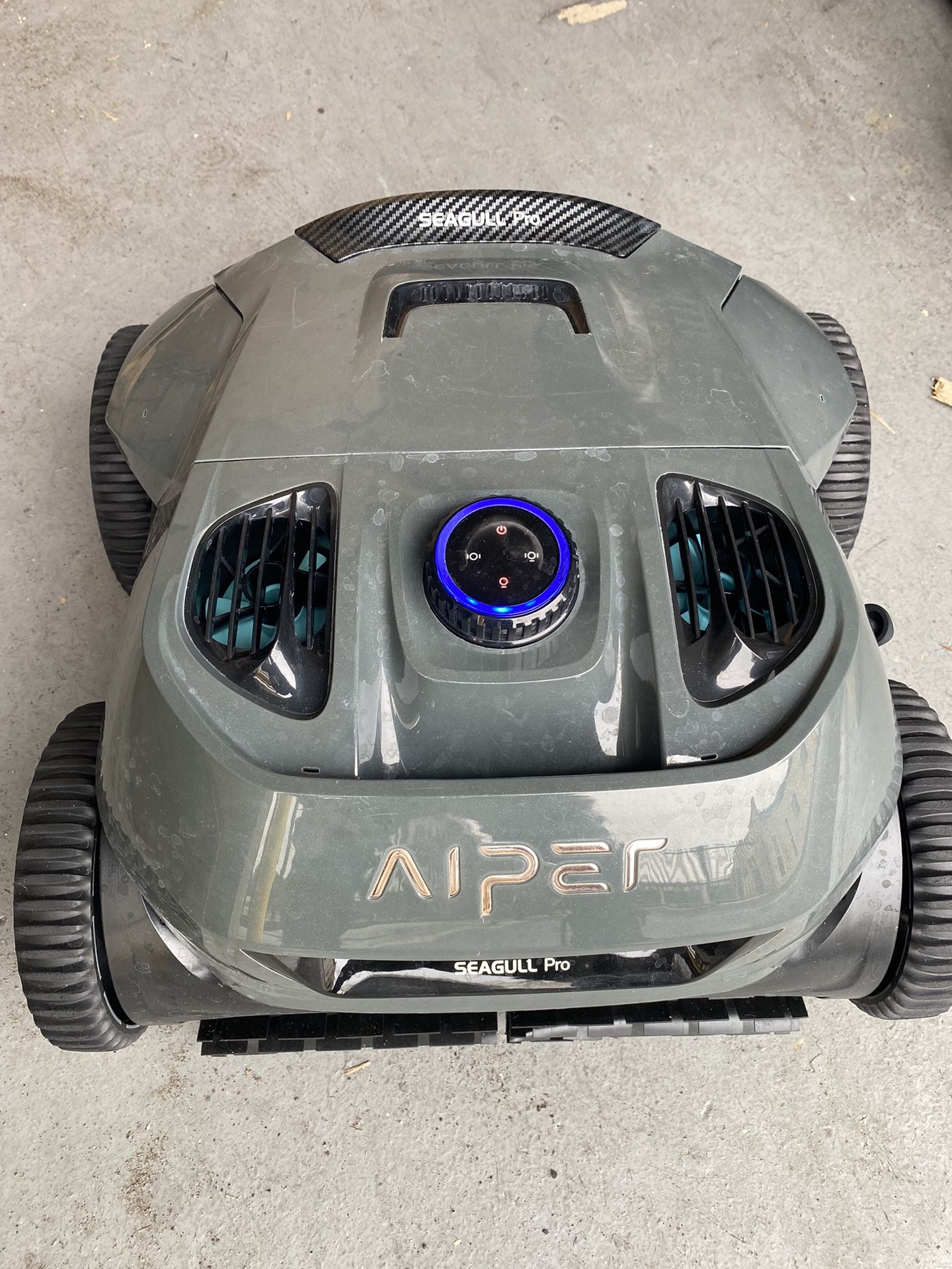 Free! Aiper Cordless Robotic Pool Cleaner 