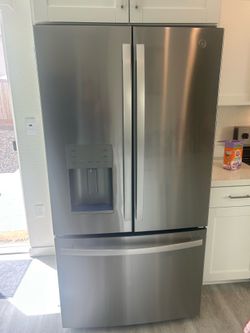 GE Refridgerator