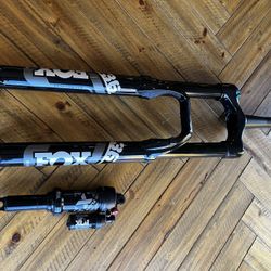 Fox Suspension 