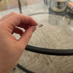 Diamond Wedding Ring/ Band NATURAL