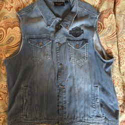 Harley Davidson Vest - womens 2W