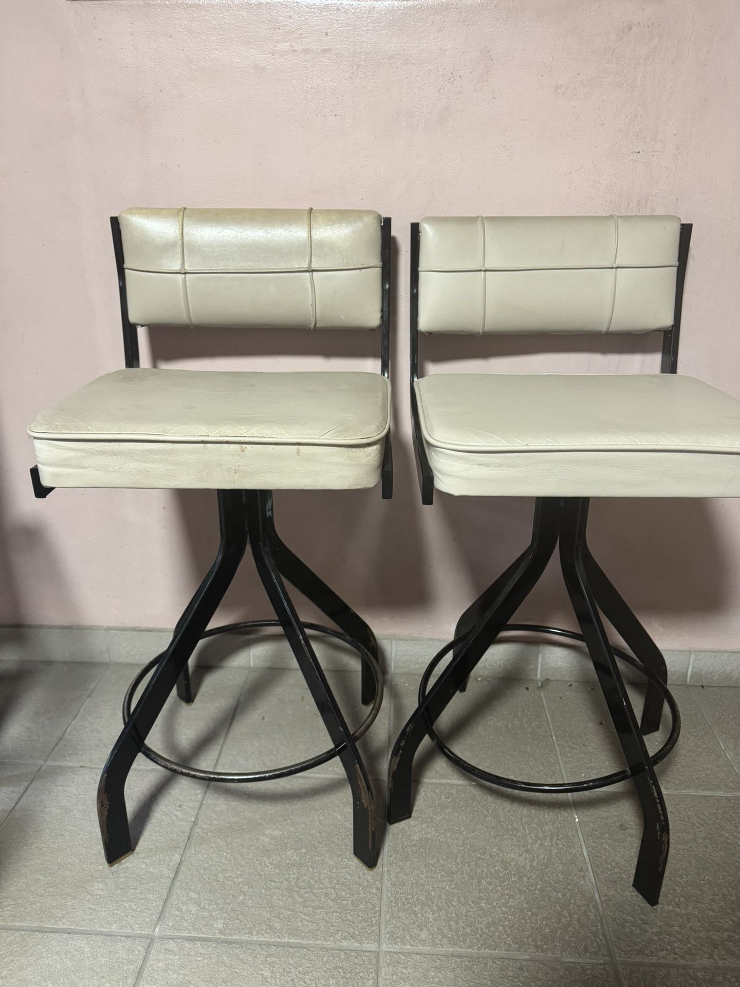 Bar Stools. 4