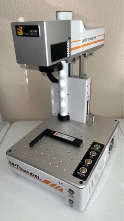 M-Triangle 20w Fiber Laser w/ Fume Extractor