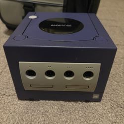 Nintendo Gamecube with controllers + case
