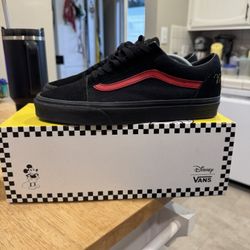 Vans x Disney (Old skools)