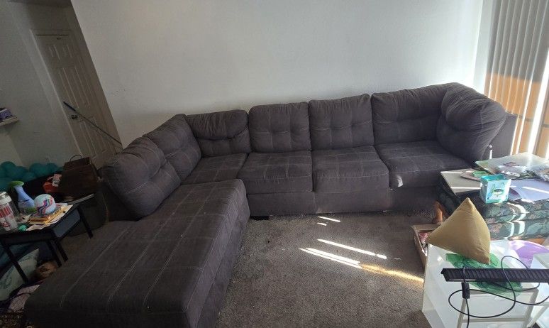Sectional Couch With Pull Out Bed