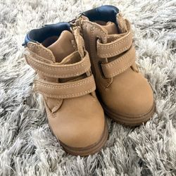 NWT: Wonder Nation Baby Boys Tucker Boots Toddler size 4 & 6 