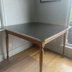 Sturdy Game Table