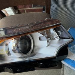 2011-2014 Ford Edge headlight