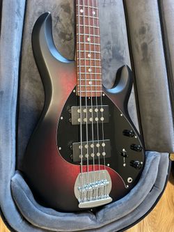 Bass guitar 5 strings