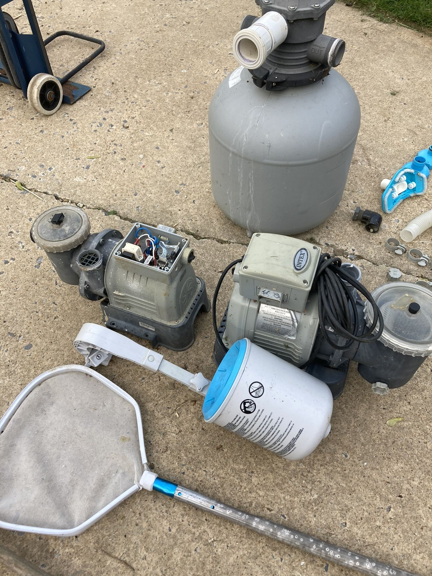 Swimming Pool Pump,sand filter and accessories 