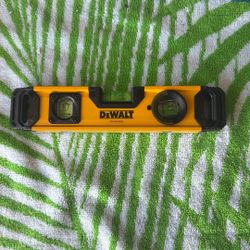 Dewalt Measure 