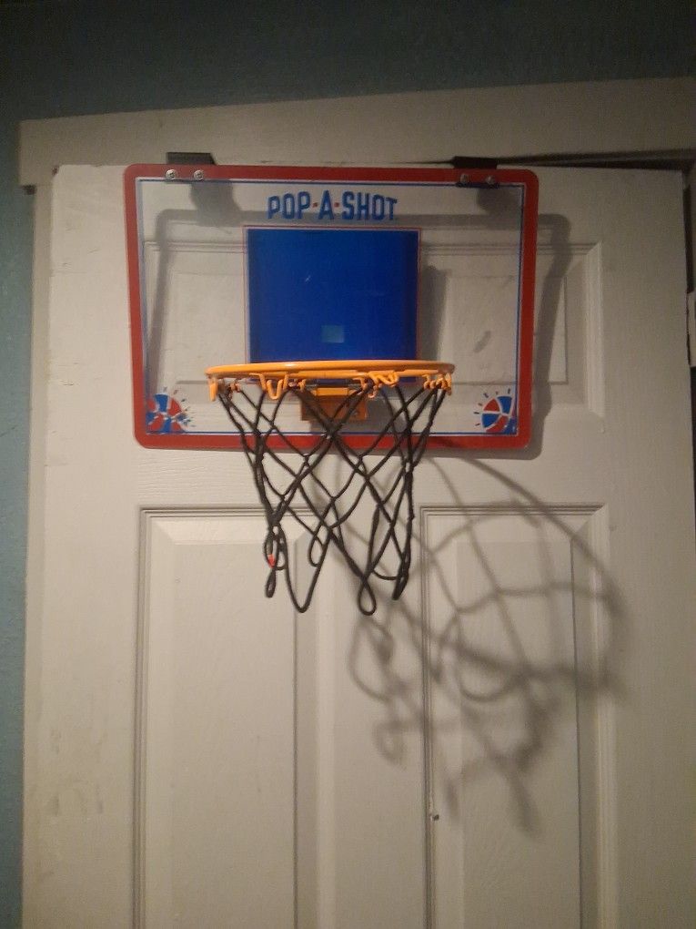 Pop A Shot Basketball Hoop